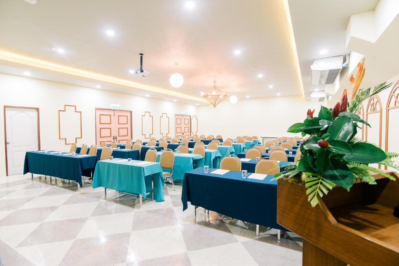 The Pineapple Hotel Krabi Luaran gambar